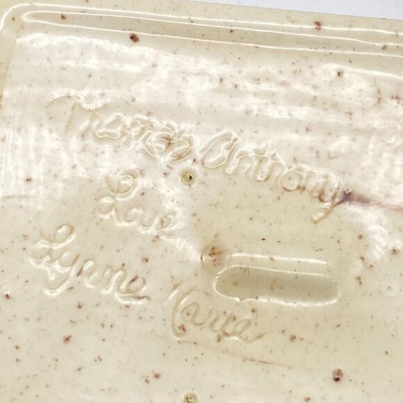 VTG Duck trinket box dresser box ceramic handmade flying Studio art piece - Picture 6 of 8